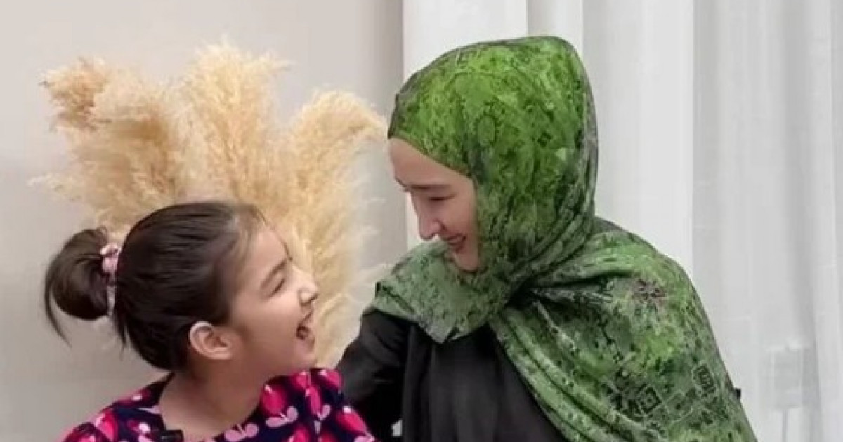 «Сөйлемесең де, барлық жерге барасың...»: Төреғали Төреәлінің қызы видео жариялады