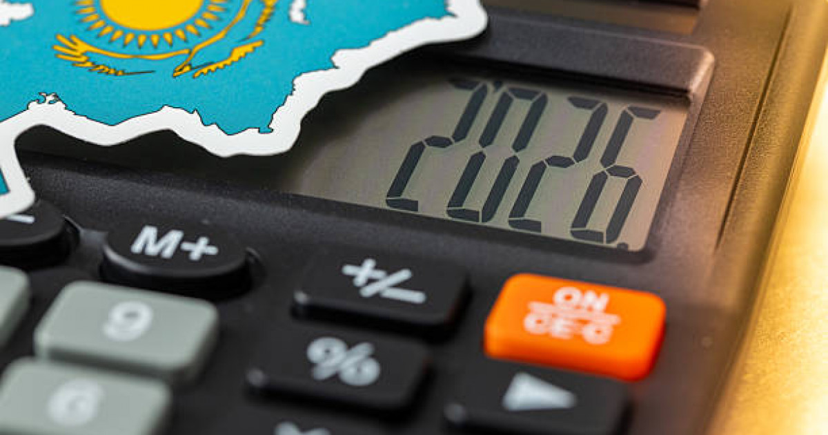 «Зайырлы мемлекеттің өз мерекесі бар»: Нұрлан имам Жаңа жылды тойламауға үгіттейтін радикалдарға жауап берді