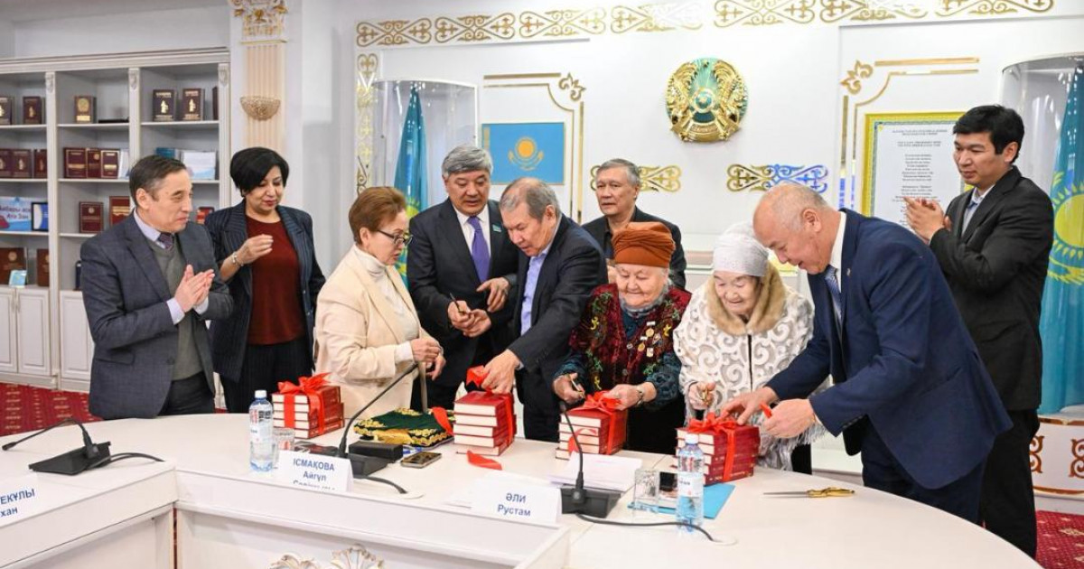 Жұмабай Шаштайұлының 4 томдық толық шығармалар жинағы таныстырылды