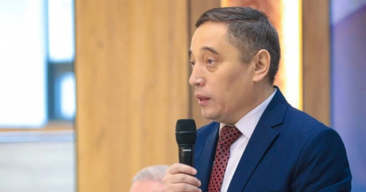 Дихан Қамзабекұлы білім жүйесіндегі зайырлылық пен мәдениетті  Ата заңда нақты айқындауды ұсынды