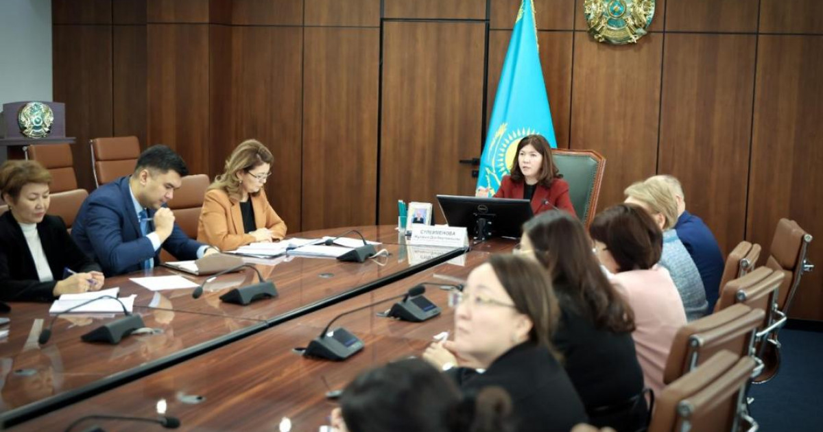 Білім саласының бюджет шығындарын үнемдеу және оңтайландыру мәселесі қаралды