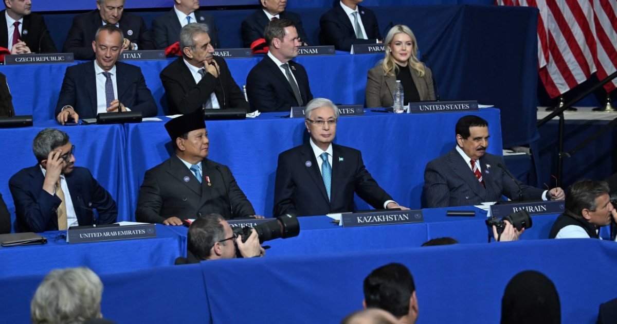 Қасым-Жомарт Тоқаев Бейбітшілік кеңесінің алғашқы отырысына қатысып жатыр