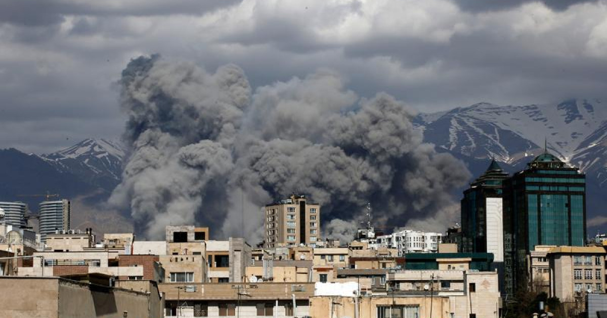 АҚШ пен Израиль шабуылдарынан Иранда 29 мыңнан астам азаматтық ғимарат бүлінді - Қызыл жарты ай ұйымы