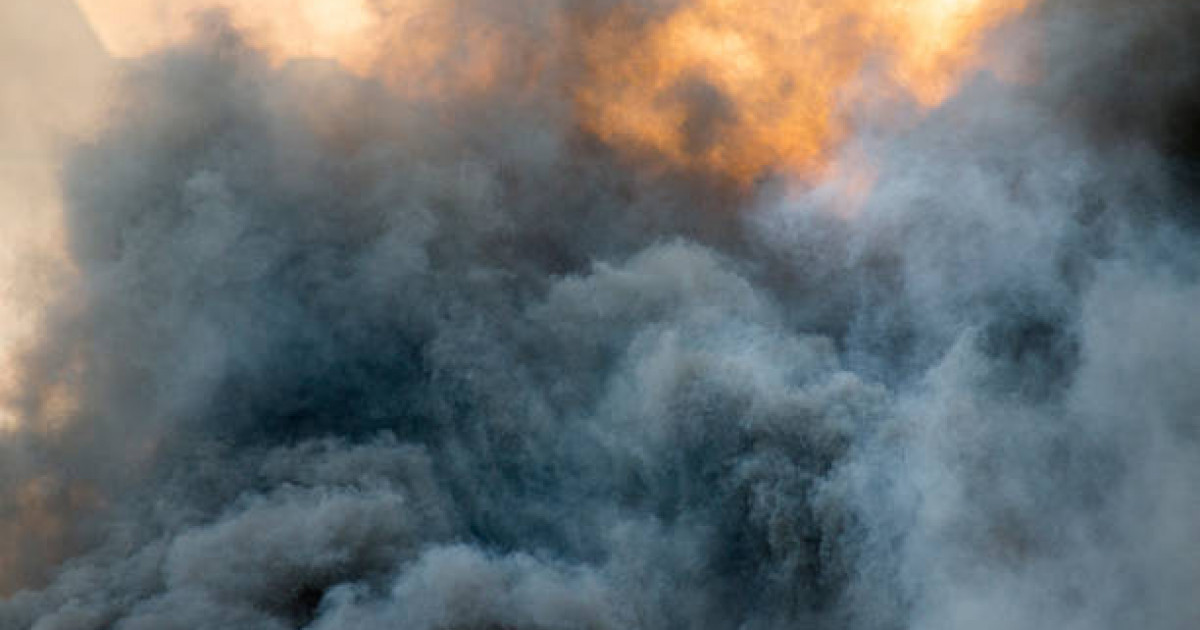 Ақтөбеде қуаттағыш құрылғы жарылып, бір отбасы баспанасыз қалды