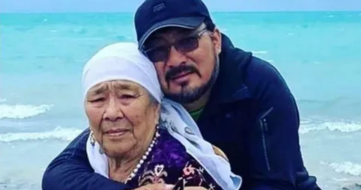 «Амал жоқ, бәріне көнемін...»: Тоқтар Серіков сағынышқа толы жазба жариялады