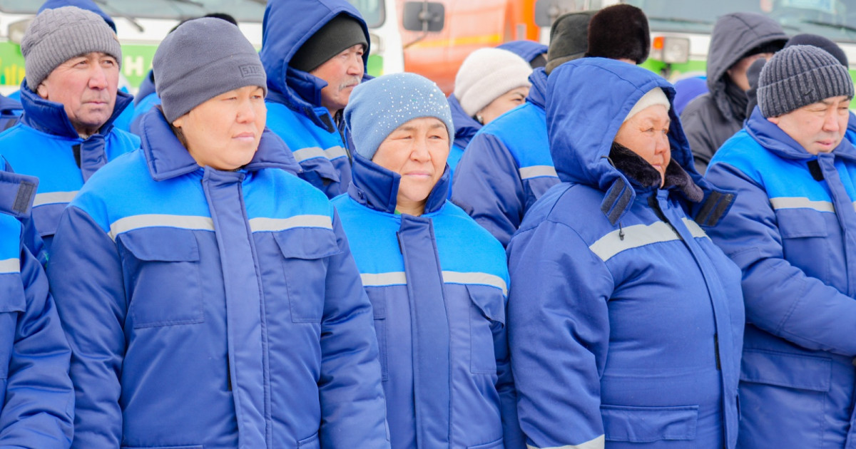 Астанада жаңа Конституция жобасы еңбек ұжымдарына түсіндірілді