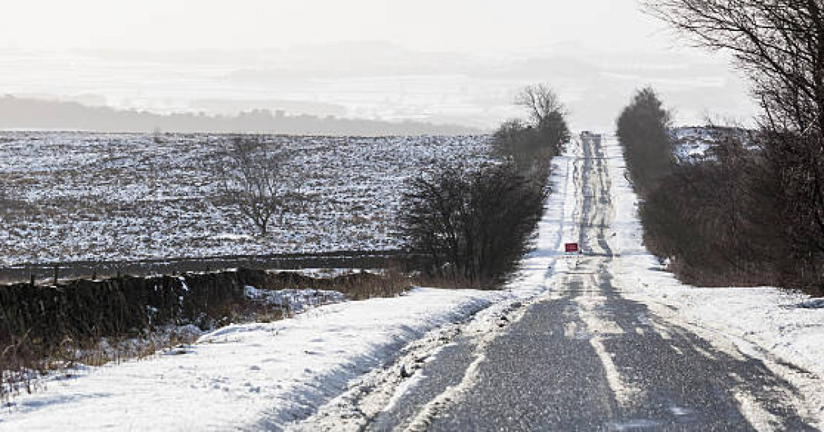 Ауа райы қолайсыздығына байланысты бірқатар облыста жол жабылды