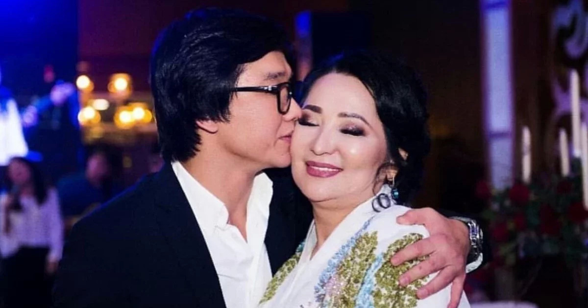 «Қанатымды қайырмаған»: Қайрат Нұртас анасына ерекше сый жасады (видео)