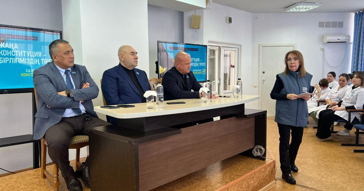 Коалиция мүшелері Павлодар облысы Ақсу қаласының тұрғындарымен кездесті