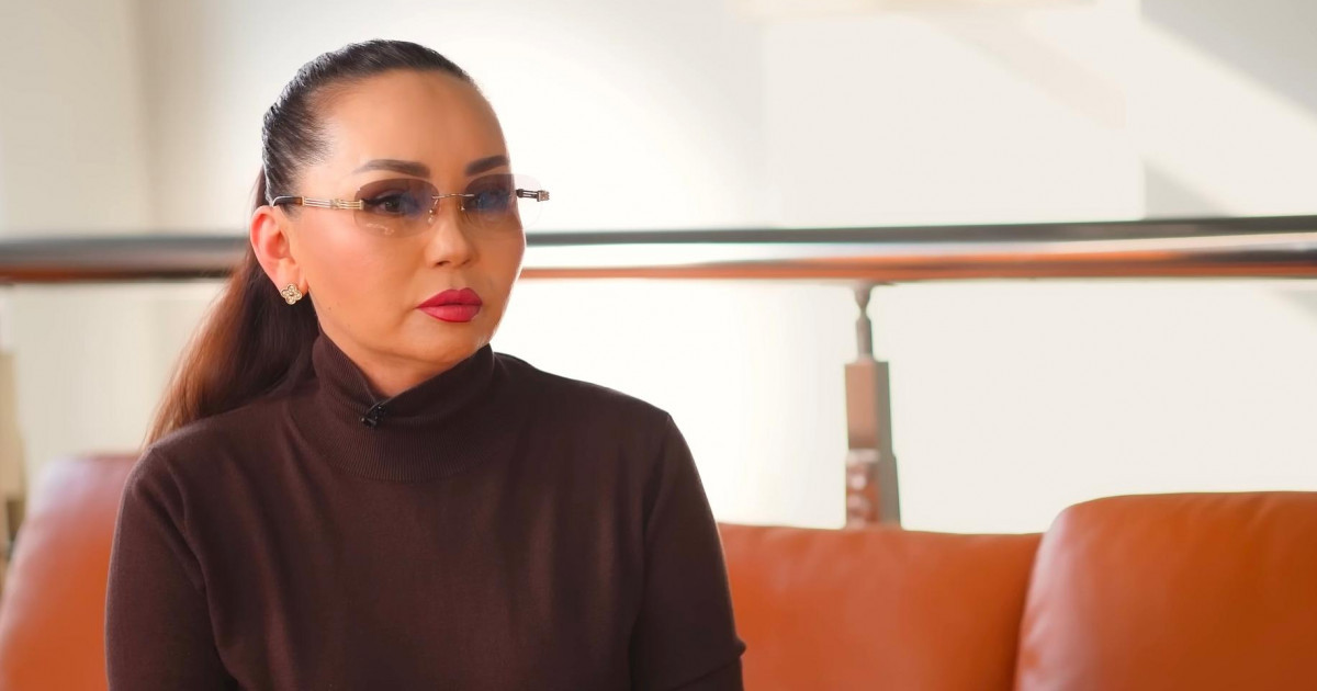 «Меккеге барып, келгесін қыдыруын жалғастырады»:  Баян Алагөзова жұлдыздардың діни ұстанымын сынға алды