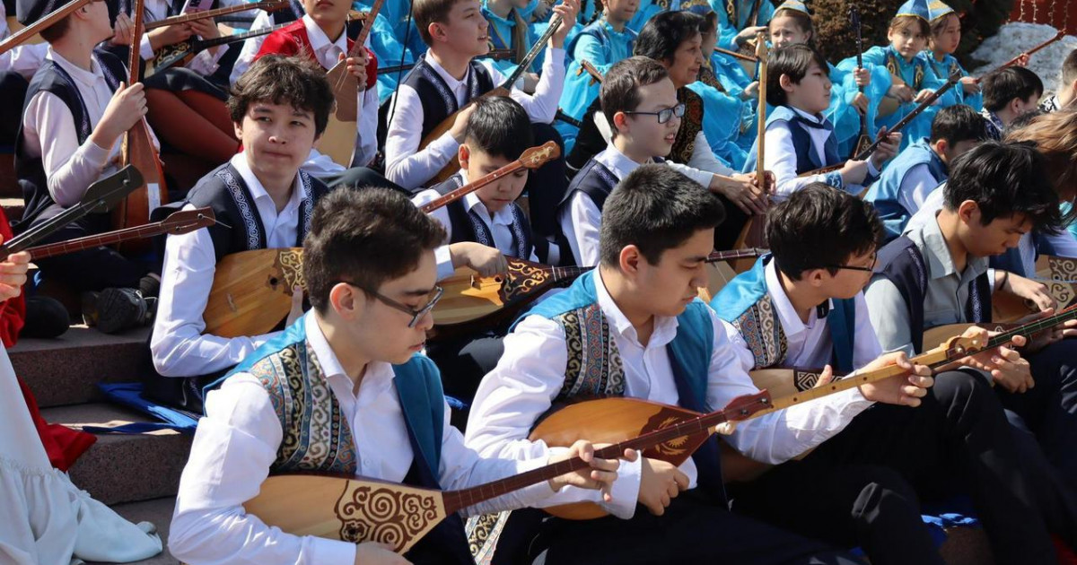 Наурызнама: 11 мың домбырашы Қазақстан рекордтар кітабына жаңа жетістік енгізеді