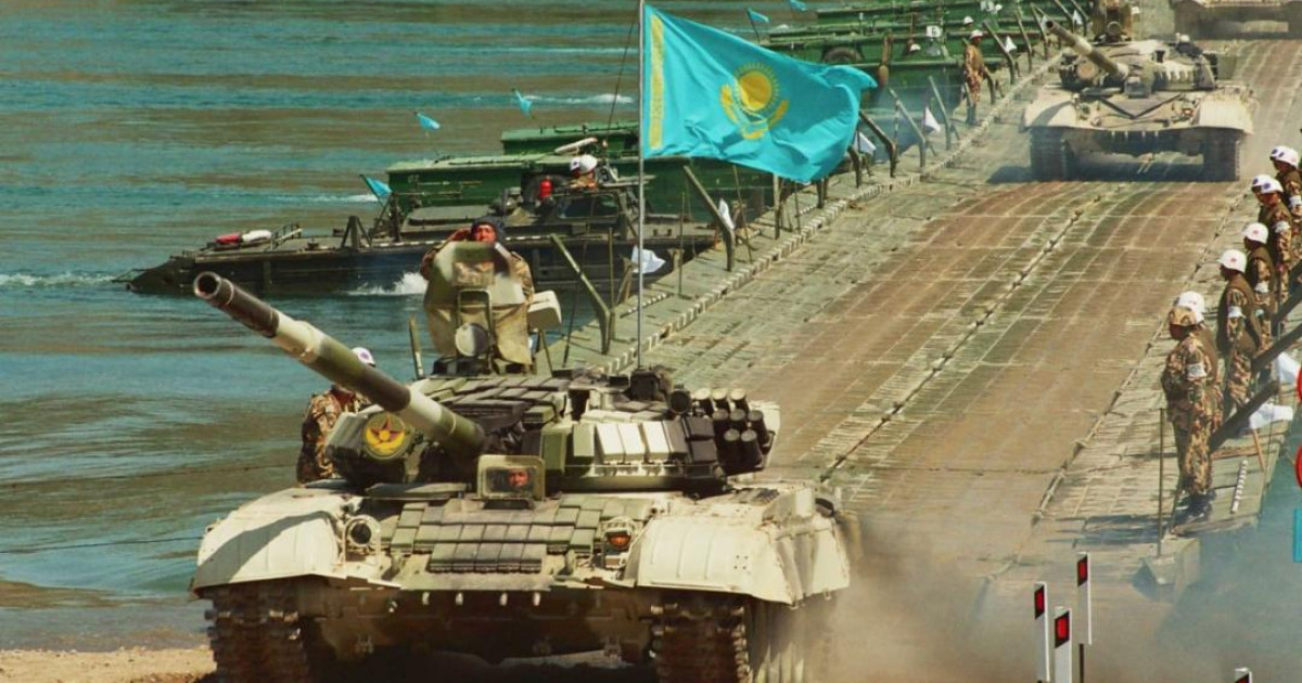 21 сәуір – Құрлық әскерлерінің құрылған күні