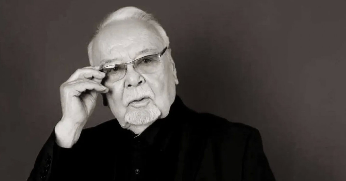 Алматыдағы «Жаңа ғасыр» театрына Асанәлі Әшімовтің есімі берілді