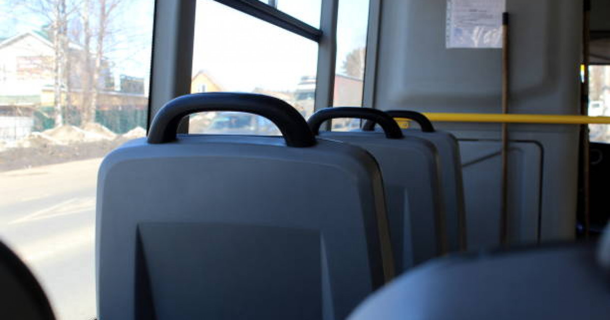 "Аураханаға жеткізілді": Атырауда автобус 9 жастағы оқушыны қағып кетті