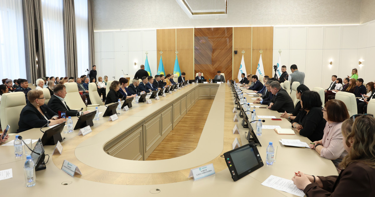 Қостанайда «TURGYNDAR AMANATY» жобасы аясында тұрғын үй-коммуналдық шаруашылығын реформалау мәселесі талқыланды