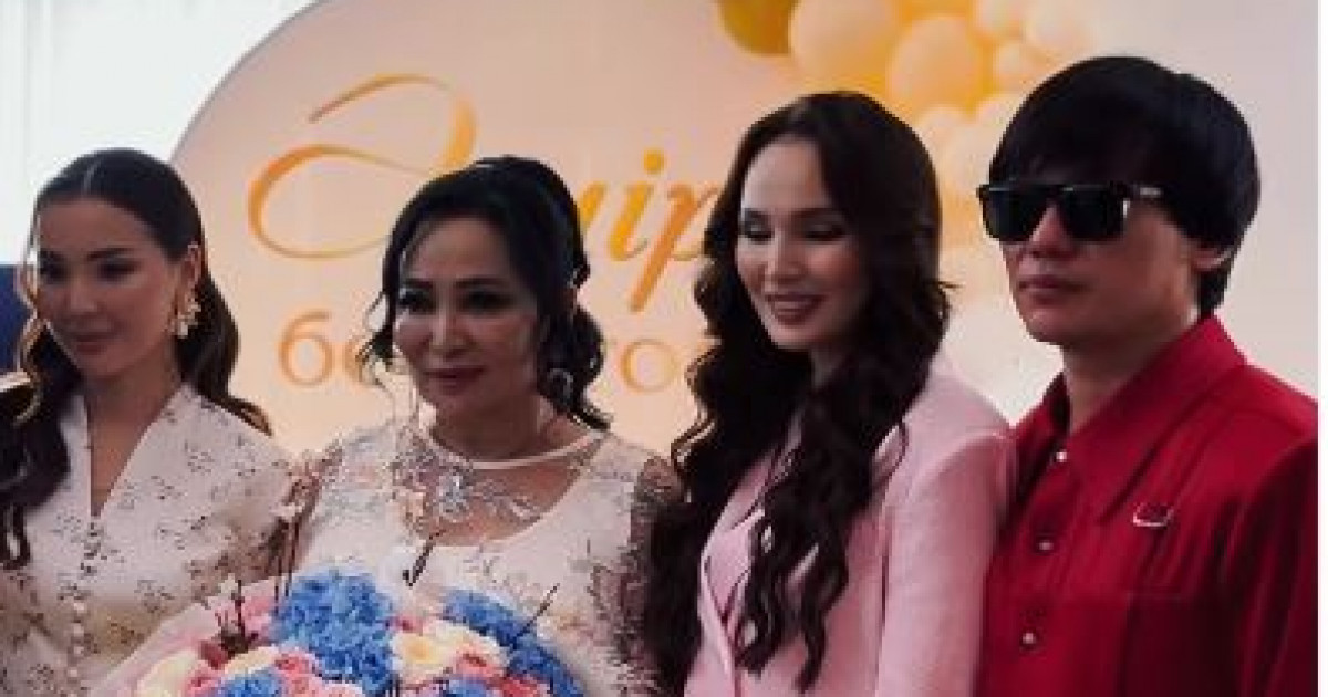 «Осындай күнге жеттік!»: Гүлзира Айдарбекова Шымкентте той жасады (видео)