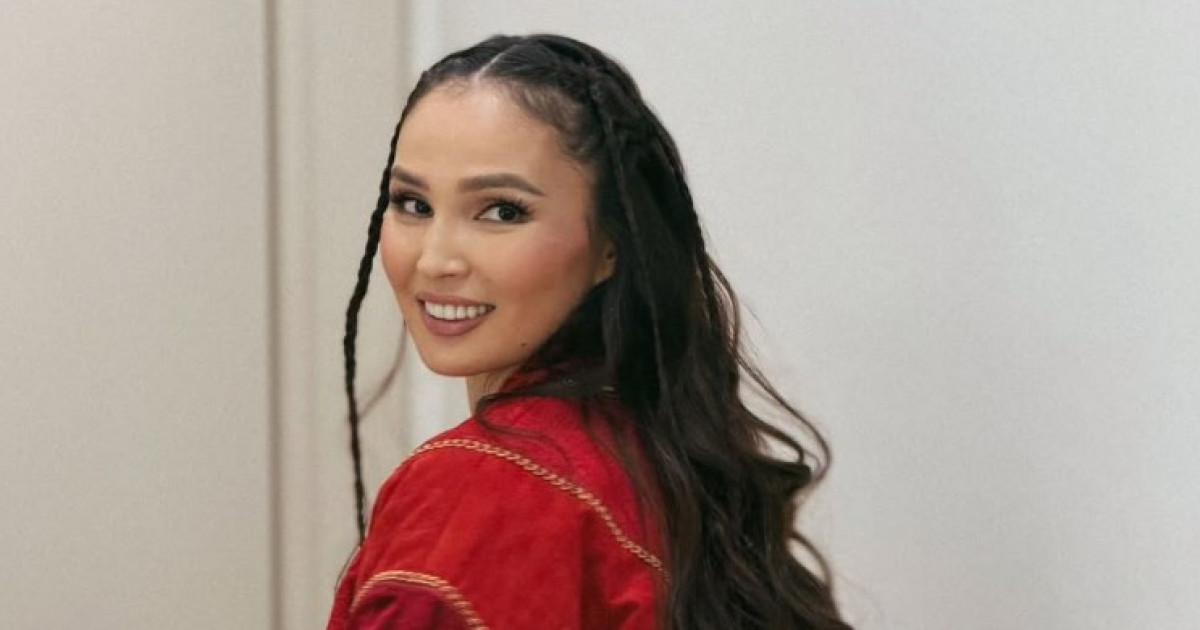 «Шүкір айтуға ертерек сияқты»: Жұлдыз Әбдікәрімова жазбасымен оқырманды ойландырып қойды