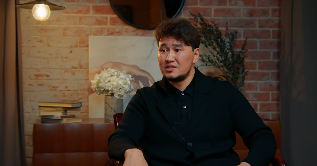 «Жаңа өмір бастайын деп жатырмын...»: актер Жахан Отарғалиев әсерлі жазба жариялады