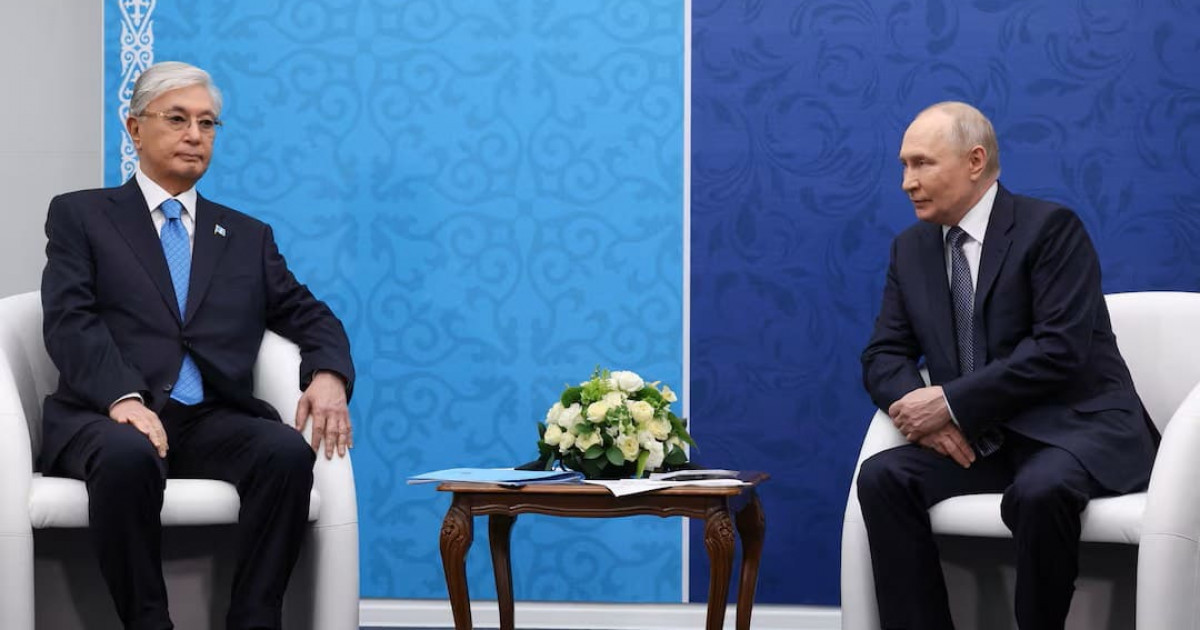 Қасым-Жомарт Тоқаев Владимир Путинге Украинадағы соғысты тоқтатып, келіссөздерге қайта оралуды ұсынды