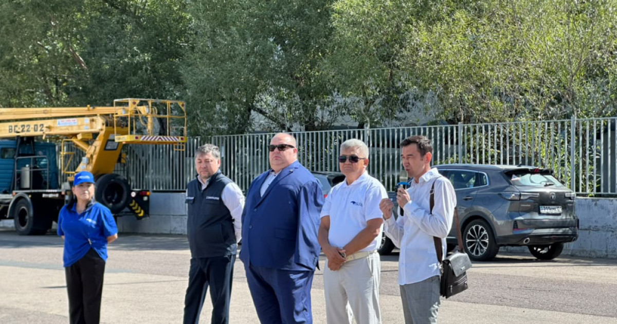 «Ақ жол» партиясы 4 баласы бар отбасылардың несиесін толық жабу бастамасын көтерді