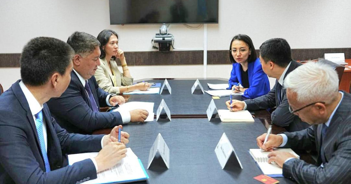 Қазақстан мен Қытай арасында жаңа өңірлік әуе бағыттары ашылады