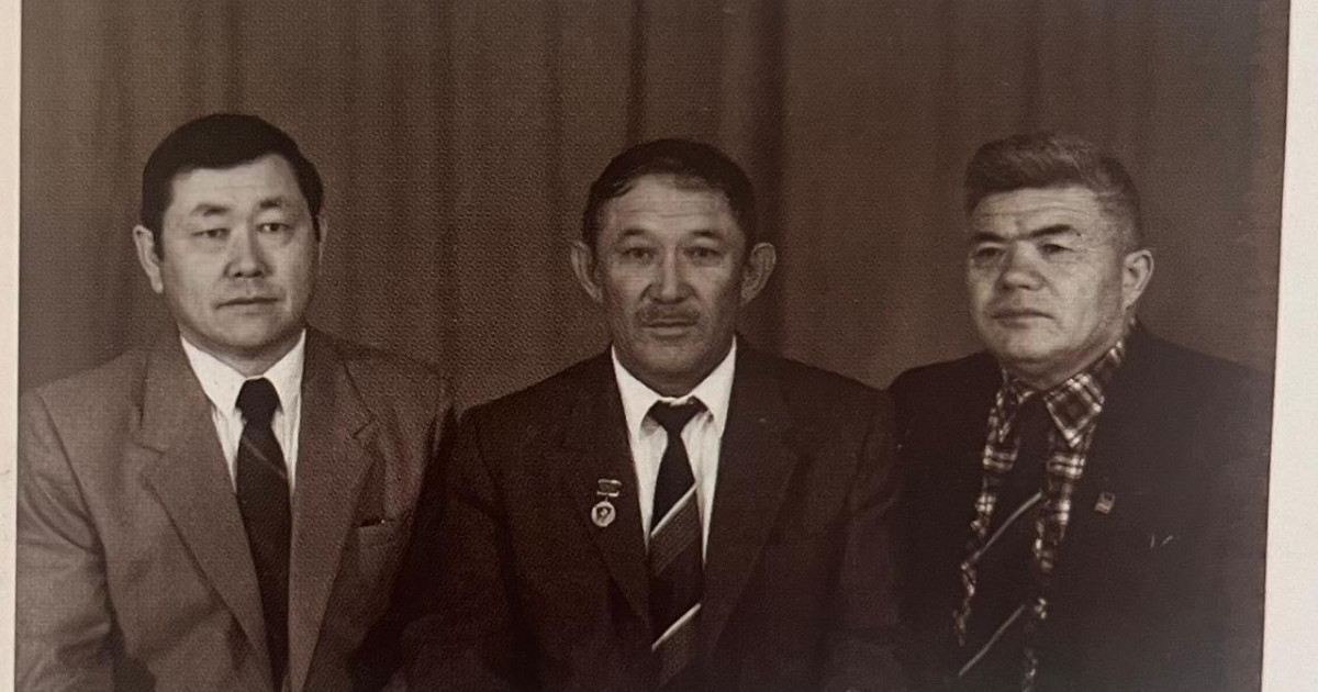 «Өліп қалған Шәмшіні көрсетемін сендерге!»: Ұлы композитордың жанында жүрген Әлімғазы Дәулетханның естелігі