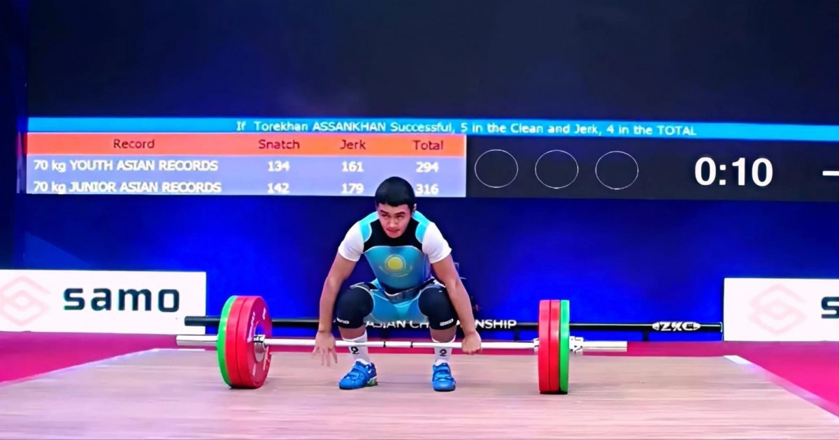 Төрехан Асанхан жасөспірімдер арасындағы Азия чемпионатында күміс медаль жеңіп алды