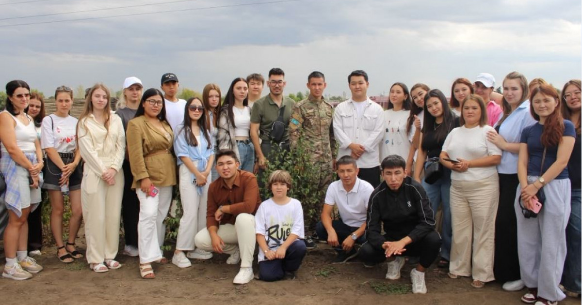 Жастар экологиялық бастамаларды белсенді қолдады