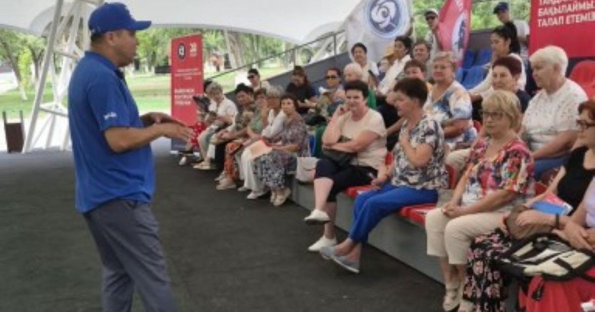 ЖСДП Қонаев қаласында тұрғындармен кездесіп, үгіт-насихат жұмысын жүргізді