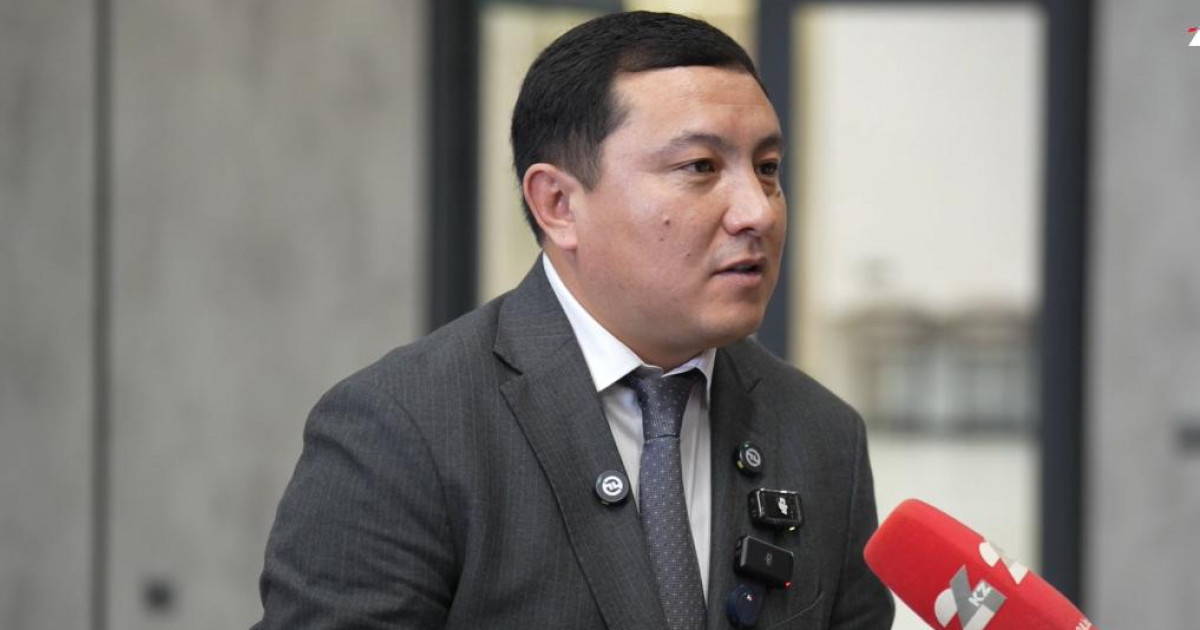 Эколог Атырауды улап жатқан зауытты атады