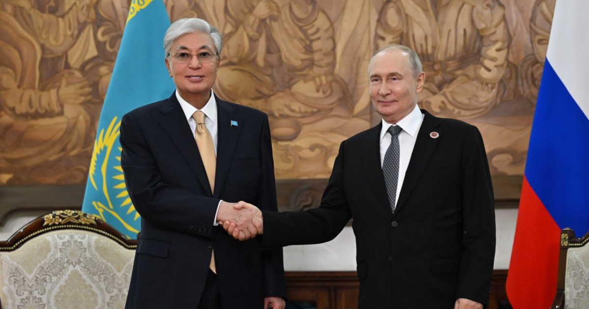 Мемлекет басшысы Ресей Президентімен кездесті