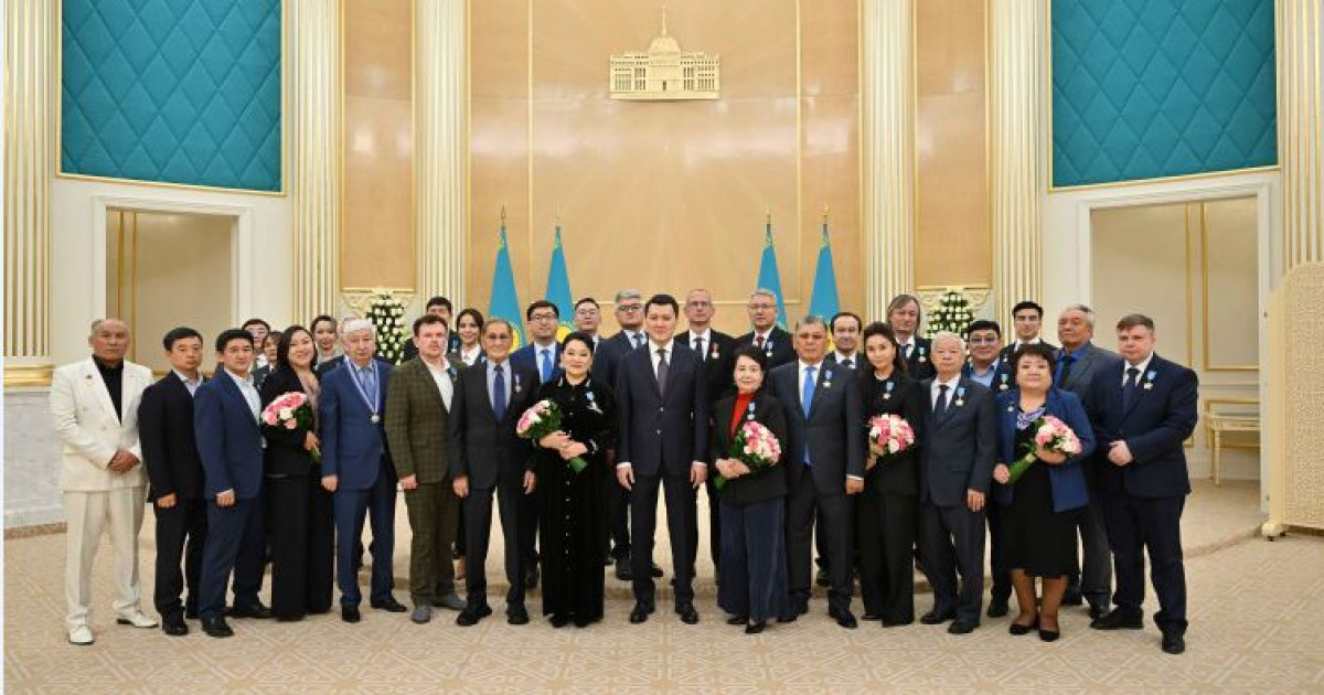 Құрылтай Төрағасы Республика күнімен құттықтады