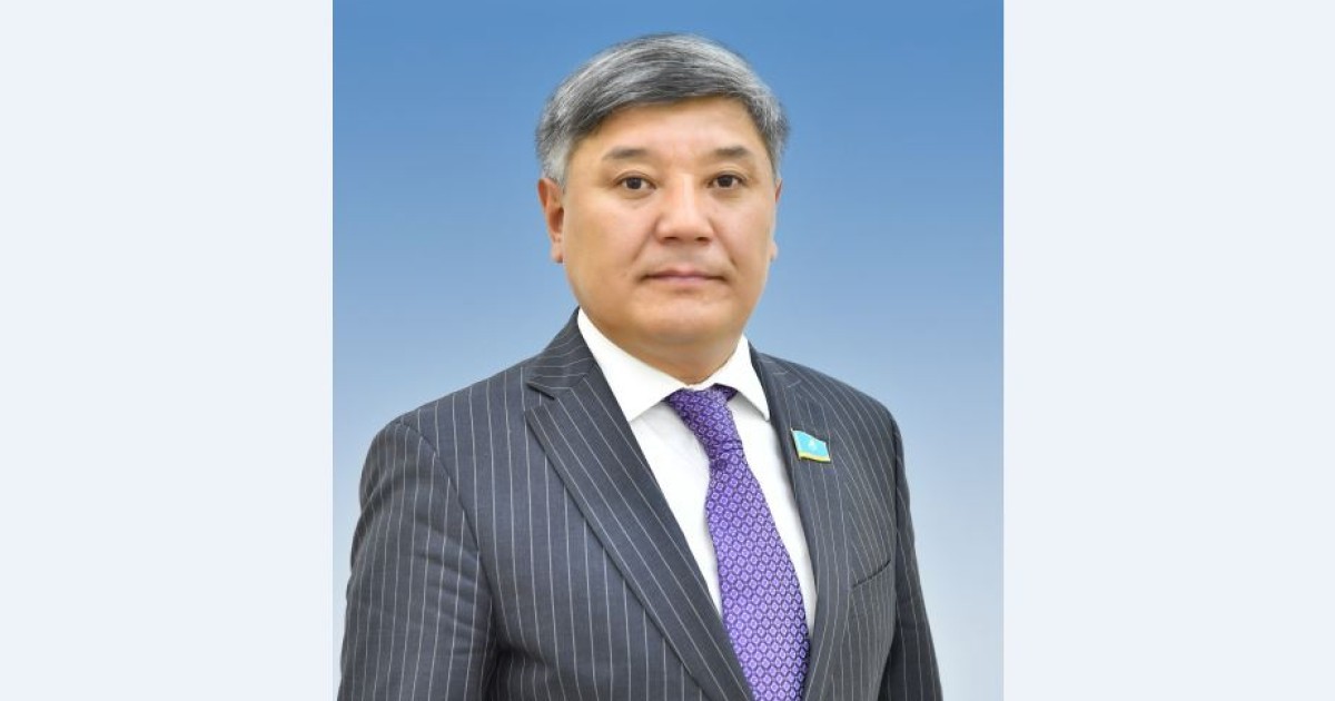 Жанарбек Әшімжан, Құрылтай депутаты, «Әділет» партиясы фракциясының мүшесі: Тарихи жауапкершілікті терең сезінуге үндейді